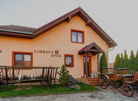 Penzión Limbový dvor v podtatranskej obci Vrbov s dieťaťom do 5 rokov zdarma.