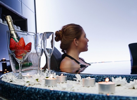 Perfektná dovolenka v prekrásnych Beskydách v penzióne Ondřejnik*** s polpenziou a wellness.