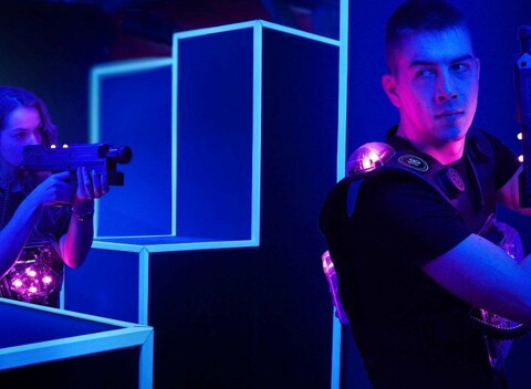 Laser Game v novootvorenom podniku Barrack - Bowling a Laser Game v Prievidzi.