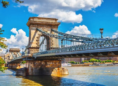 Obľúbený Expo Congress Hotel Budapest**** s raňajkami, saunou a dieťaťom do 12 rokov zdarma.