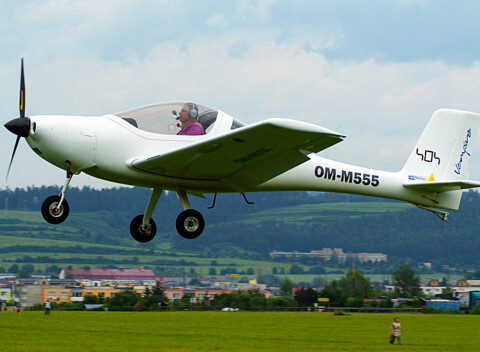 Lietanie s možnosťou pilotovania na skúšku - pohľad z inej perspektívy vás dostane.