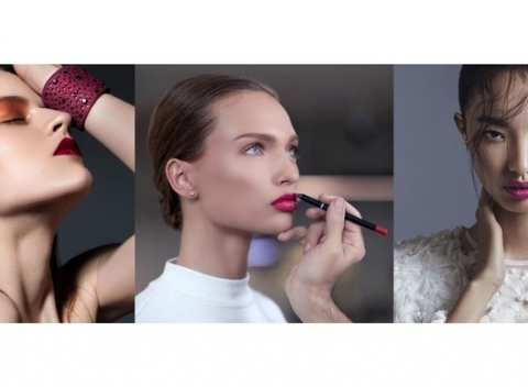 Profesionálne fotenie až pre 4 osoby v ateliéri uznávanou fotografkou Sárou Adamčík.