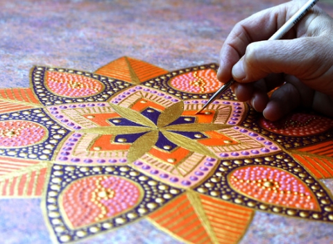 Originálny darček - osobná mandala podľa dátumu narodenia od slovenského maliara.