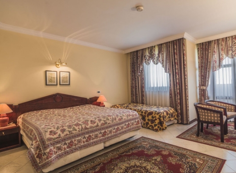 Hotel Bellevue*** v Bardejove pre dve osoby na 2 alebo 3 noci s raňajkami aj polpenziou.