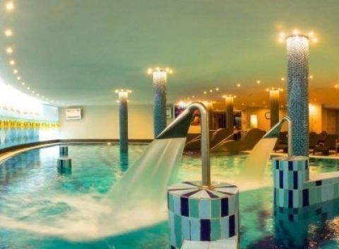 Zájdite si do kúpeľného Siófoku pri maďarskom jazere Balaton a užite si luxus CE Plaza Hotela ****.