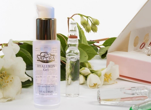 Svieža pleť bez vrások - kyselina hyalurónová v ampulkách alebo v podobe gélu.