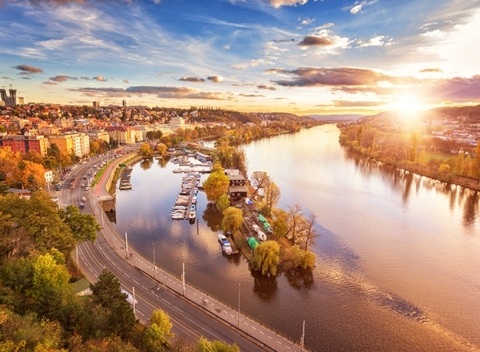 Romantické a komfortné ubytovanie s nádychom mystiky v srdci Prahy v Hoteli u Svateho Jana ***+.