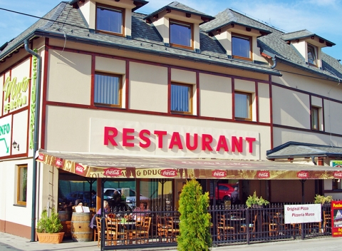 Rajecké Teplice: ubytovanie s raňajkami alebo polpenziou + zľavy na vstup do vodného sveta.