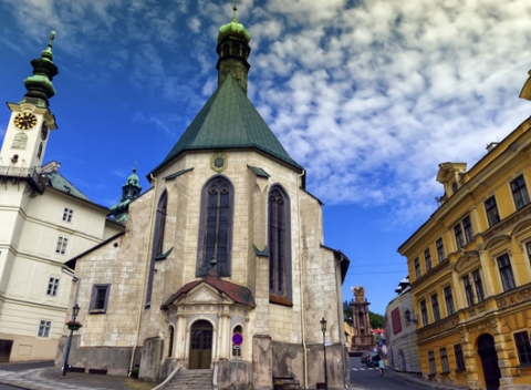 Pobytové balíčky v penzióne Príjemný oddych v Banskej Štiavnici. Vhodné pre rodiny s deťmi aj pre dvojice.