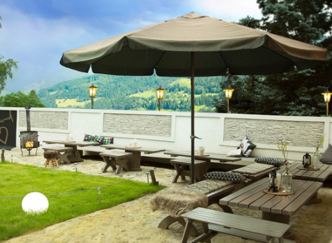 Úžasná turistika v rakúskych Alpách s ubytovaním v horskom penzióne Bertrand.