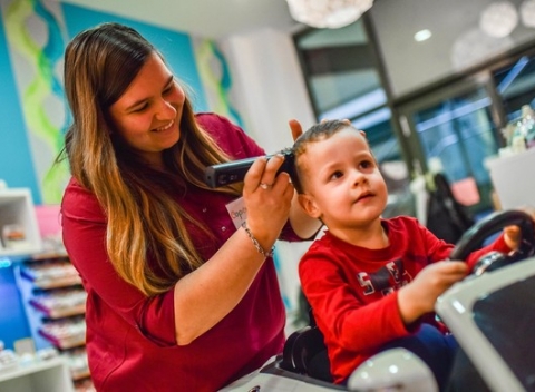 Detský kadernícky salón Copček - strihanie hrou pre dievčatá aj chlapcov.