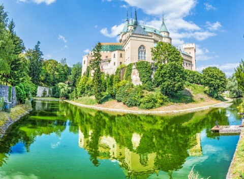 Bojnice: Relaxačný pobyt vo Wellness Penzióne Maxim *** s polpenziou, vírivkou a saunami + zľava na masáže.