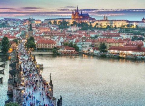 Praha v Penzióne Akát pre rodiny s raňajkami a sektom alebo až 3 deťmi ZDARMA.