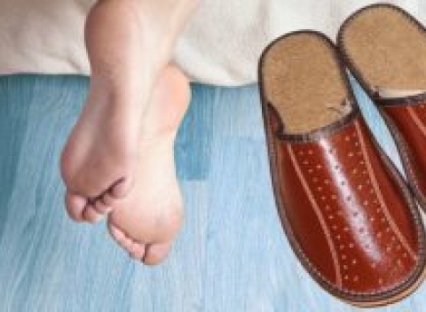 Mäkučké pánske či dámske hrejivé papučky s ovčou vlnou, v ktorých vám nikdy nebude zima.