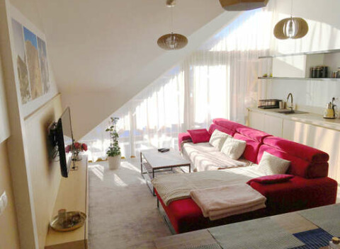 Moderný apartmán Swen v Tatranskej Lomnici so špeciálnymi posteľami.