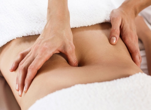 Vysporiadajte sa s každodennými problémami. Klasická masáž, reflexná masáž alebo bankovanie.