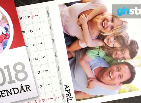 Nástenné alebo stolové kalendáre s vlastnými fotografiami - využite akciu 2+1 ZADARMO!