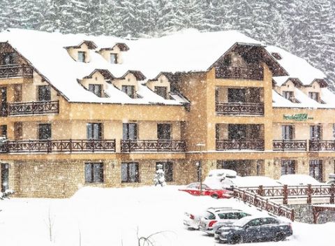 Zima na Kubínskej holi v HOTELI GREEN*** na okraji oravského lesa s krásnym výhľadom na okolie.