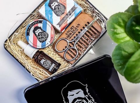 Darčeková sada na bradu a fúzik pre pánov. Nórska značka inšpirovaná najbradatejšími drevorubačmi.