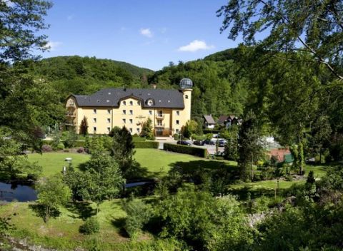 Božské ticho v krásnom prostredí z hotela Akademie Hrubá Voda, miesto pre dokonalý relax.