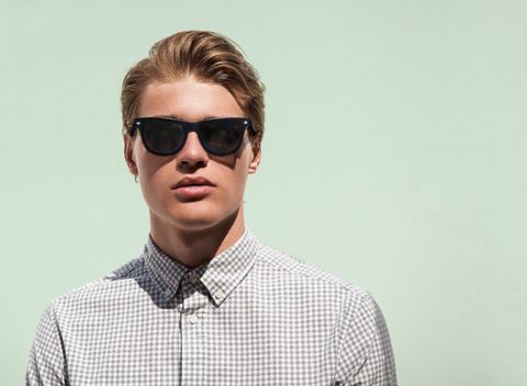 Polarizačné okuliare Polaroid v troch farebných prevedeniach za špeciálnu cenu.