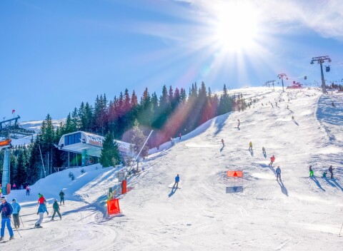 Nízke Tatry pár krokov od ski areálu Chopok v najvyššie položenej Chate Koliesko s polpenziou