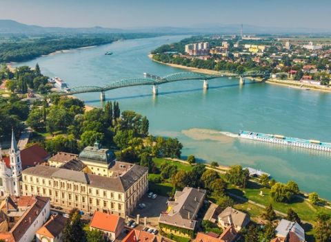 8 dní relaxu v areáli termálneho kúpaliska Vadaš Štúrovo v rekreačnom komplexe El Paso.