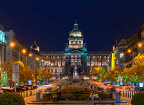 Occidental Praha Five**** blízko historického centra už od 1 noci, rýchly prístup k atrakciám