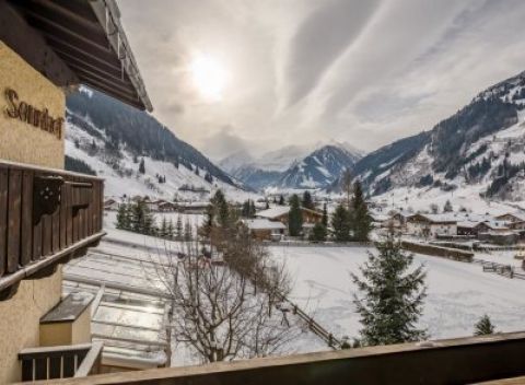 Užite si jedinečnú dovolenku v údolí Rauris v národnom parku Vysoké Taury v hoteli Sonnhof ***.