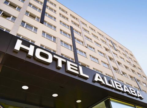 Príjemný oddych v hoteli Ali Baba*** v Humennom s wellness centrom a moderne zariadenými izbami.