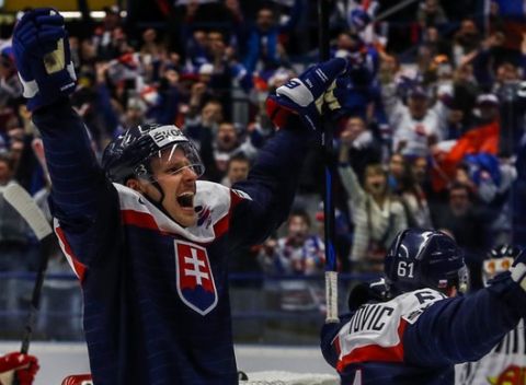 MS v hokeji 2018 - autobusový zájazd do Dánska na atraktívny zápas Slovensko vs. Rusko.