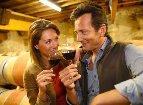 Južná Morava v penzióne s polpenziou, fľašou vína a degustáciou desiatich druhov miestnych vín.