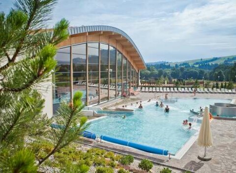 Horský hotel Rysy s bazénom na pokojnú dovolenku blízko aquaparkov Terma Bukowina a Terma Bania