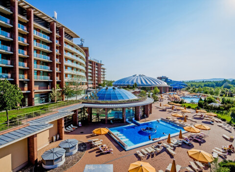 Aquapark v Budapešti pobyt v hoteli Aquaworld Resort Budapest****