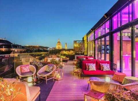 Hard Rock Hotel*****: Päťhviezdičkový oddych hodný rockových hviezd v srdci Budapešti