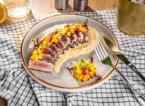 Hovädzí, kurací, losos alebo tuniak - chutné a šťavnaté steaky v Le Papillon v centre Bratislavy