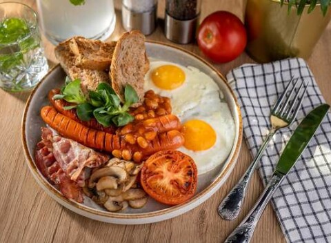 Slané, sladké alebo anglické raňajky v reštaurácii Le Papillon v centre Bratislavy