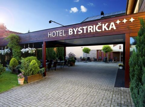 Len vy, vaša láska, liečivé ticho krásnej prírody Malej Fatry a skvelé služby Hotela Bystrička***.