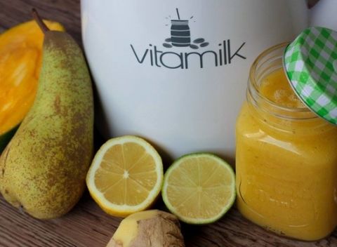 Vitamilk – výrobník rastlinného mlieka, pyré, smoothie či polievok za krátky čas.