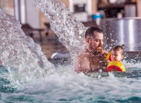 Vstup do obľúbeného aquaparku Relax Aqua & Spa v Trnave s vodným svetom a wellness.
