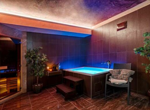 Až 120 minút vo wellness v romantickej atmosfére a welcome drinkom v Premium**** hoteli Bratislava