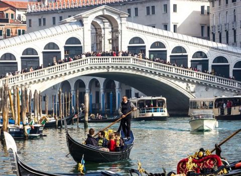 Zavítajte do Benátok a užite si príjemný výlet s ubytovaním v Hoteli Centrale***.