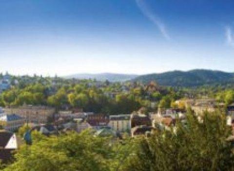 Nemecký Baden-Baden: poznávací zájazd do kúpeľného mestečka a na slávnosť ruží.