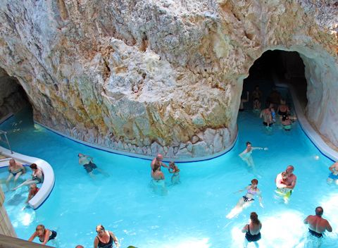 Tapolca neďaleko Balatonu v penzióne s polpenziou, welcome drinkom a balíčkom zliav.