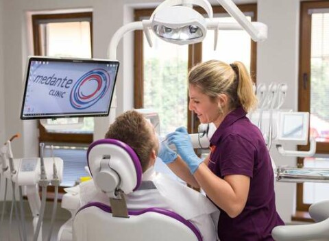 Dentálna hygiena alebo komplexná vstupná prehliadka vrátane RTG a dentálnej hygieny