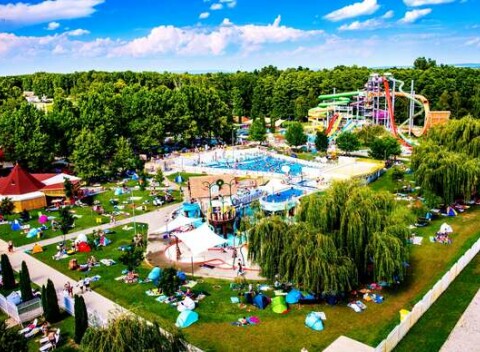 Hotel Venus*** s wellness a perfektnou polohou len 90 m od známych kúpeľov Zalakaros