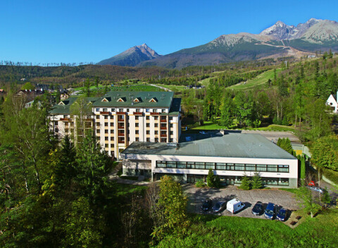 Hotel SLOVAN*** - Pre teba a tvoju rodinu bude Hotel SLOVAN*** miesto, ktoré si jednoducho zamilujete.