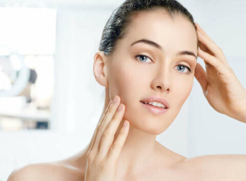 Účinné letné hydratačné ošetrenie v kozmetickom salóne MONNIE