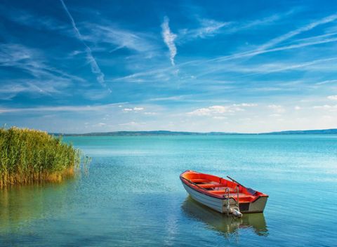 Pobyt s výhľadom na Balaton, so súkromnou plážou a neobmedzeným wellness.
