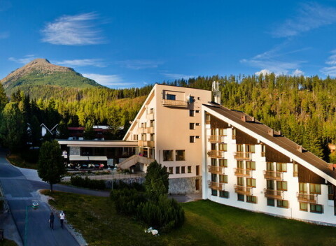 Hotel FIS ***